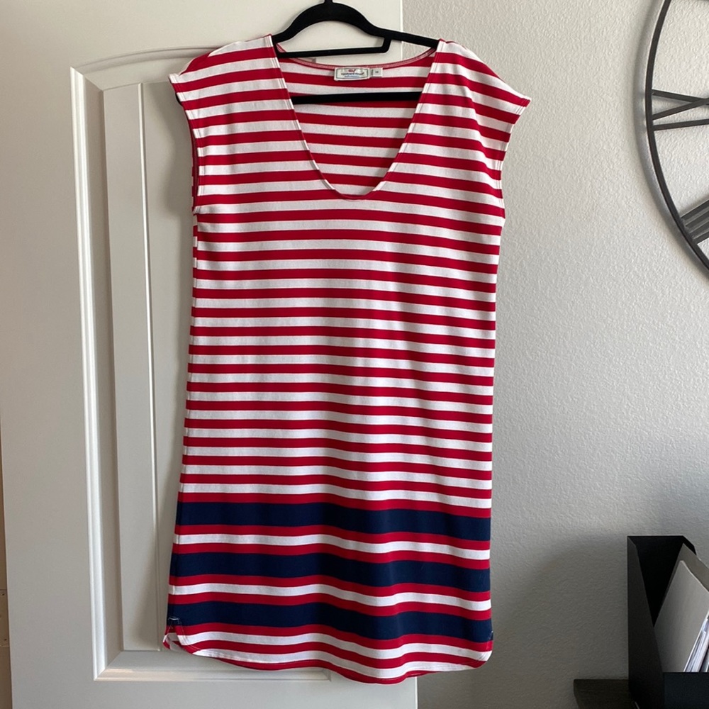 vineyard vines performance dress